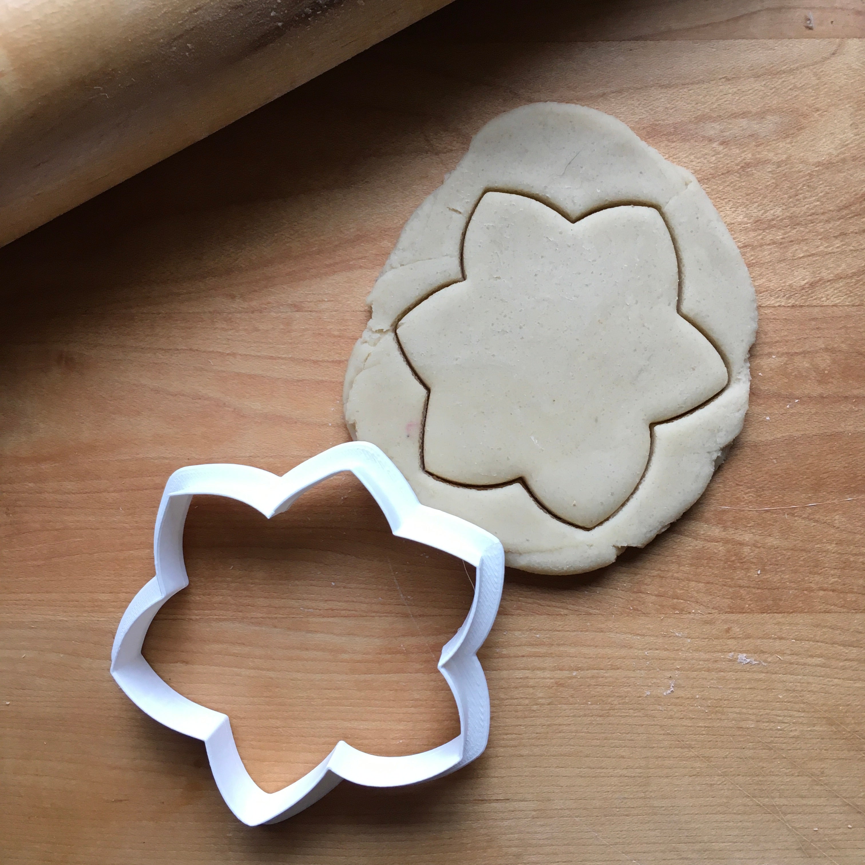 Daffodil Cookie Cutter/Dishwasher Safe