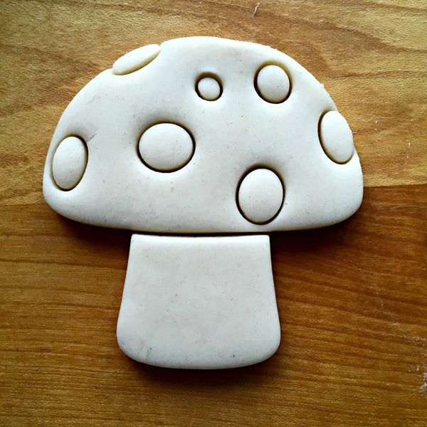 Mushroom Cookie Cutter – PinkyPrintsCo