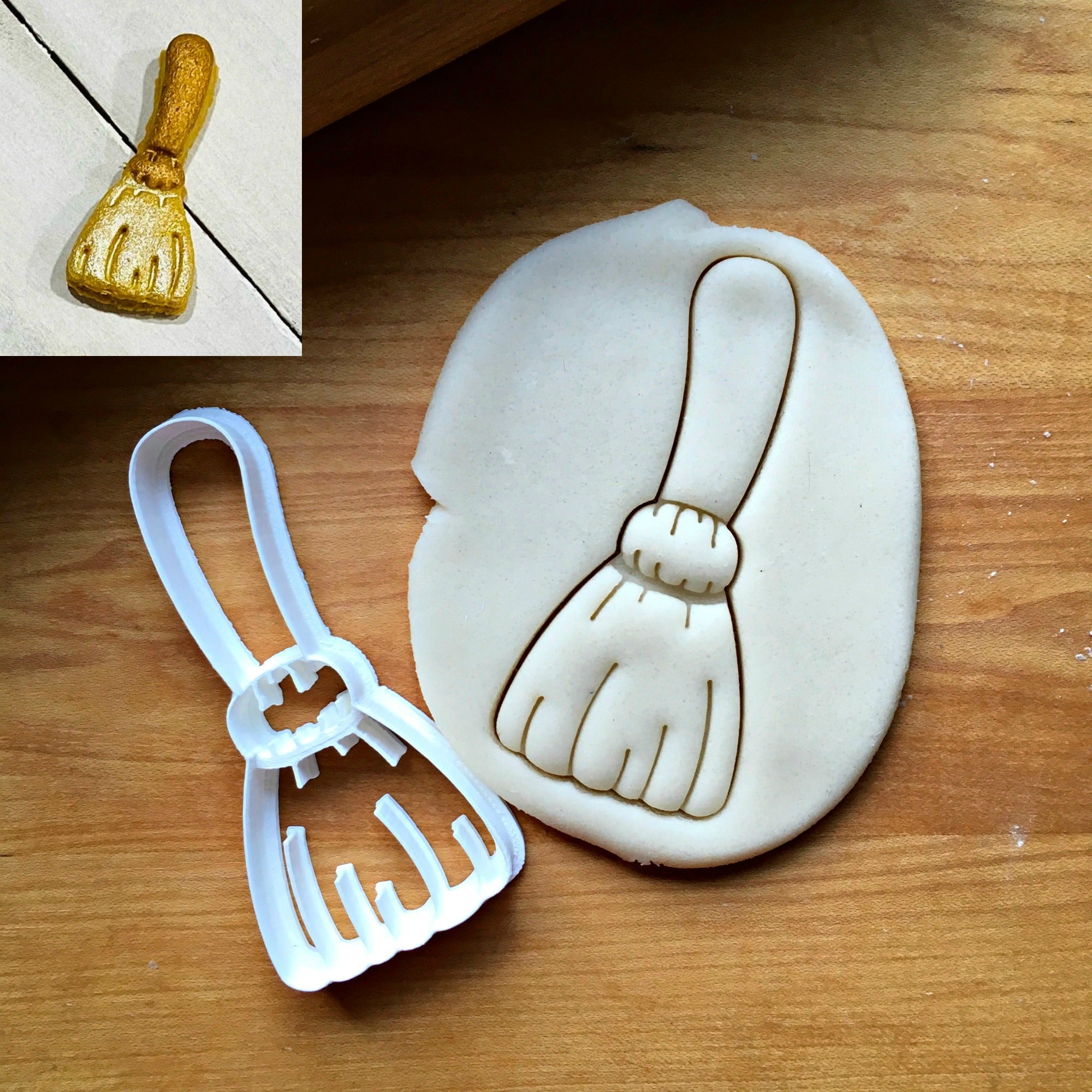 Broom Cookie Cutter/Dishwasher Safe