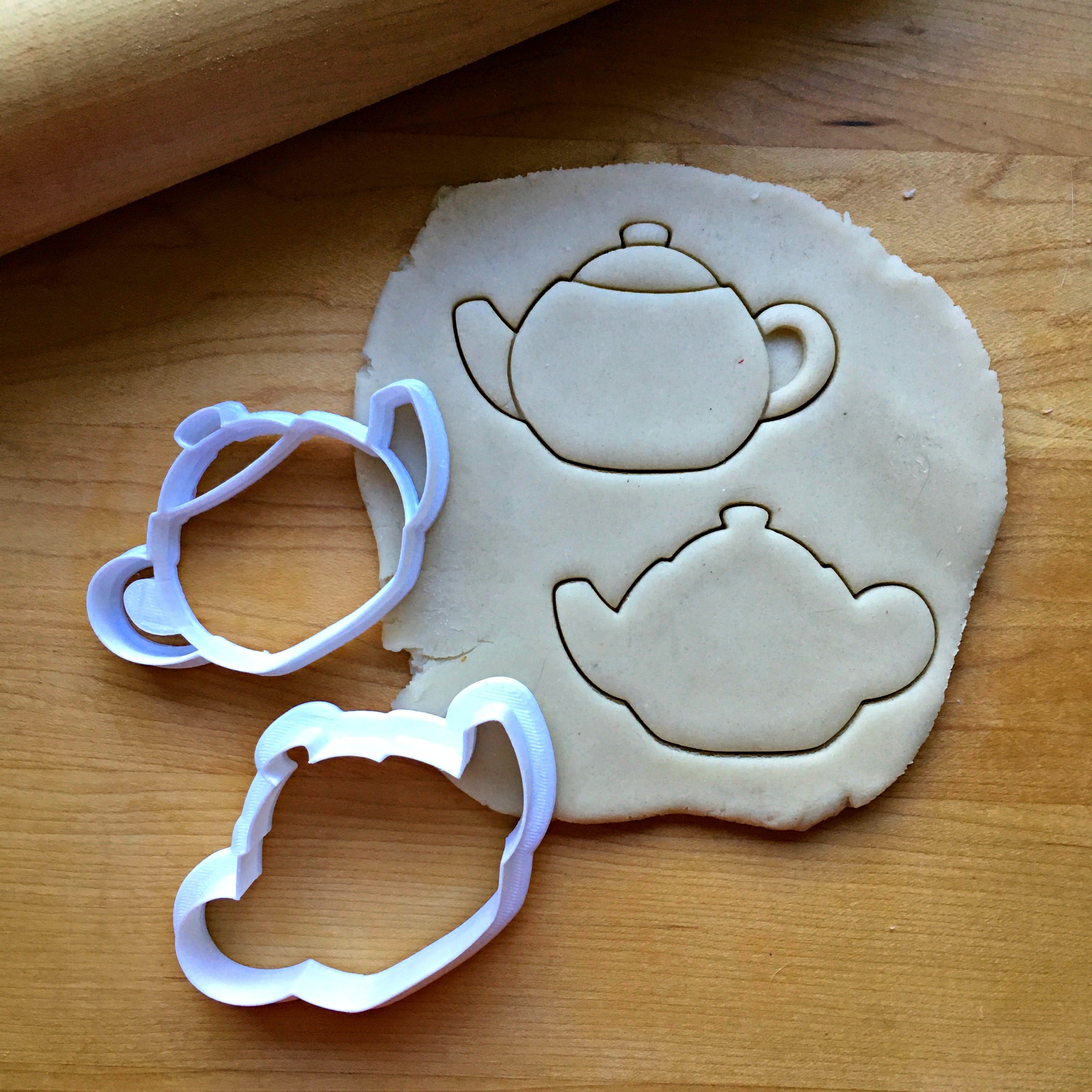 Set of 2 Teapot Cookie Cutters/Dishwasher Safe