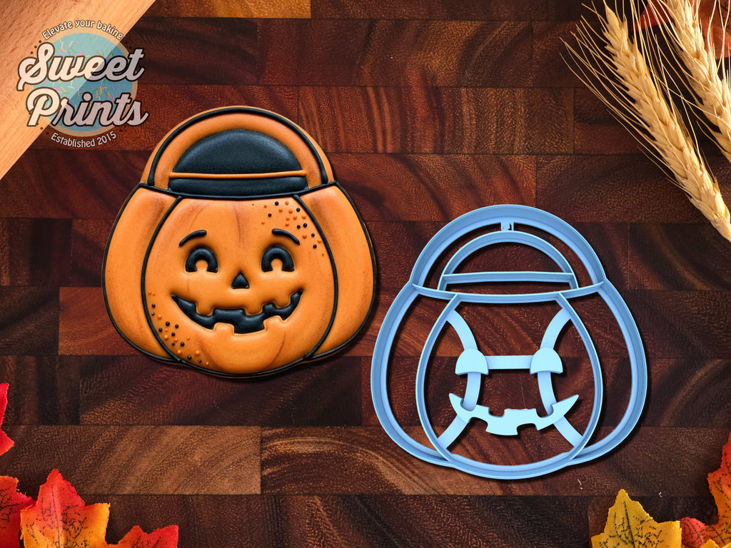 Jack-O-Lantern Bucket Cookie Cutter/Dishwasher Safe