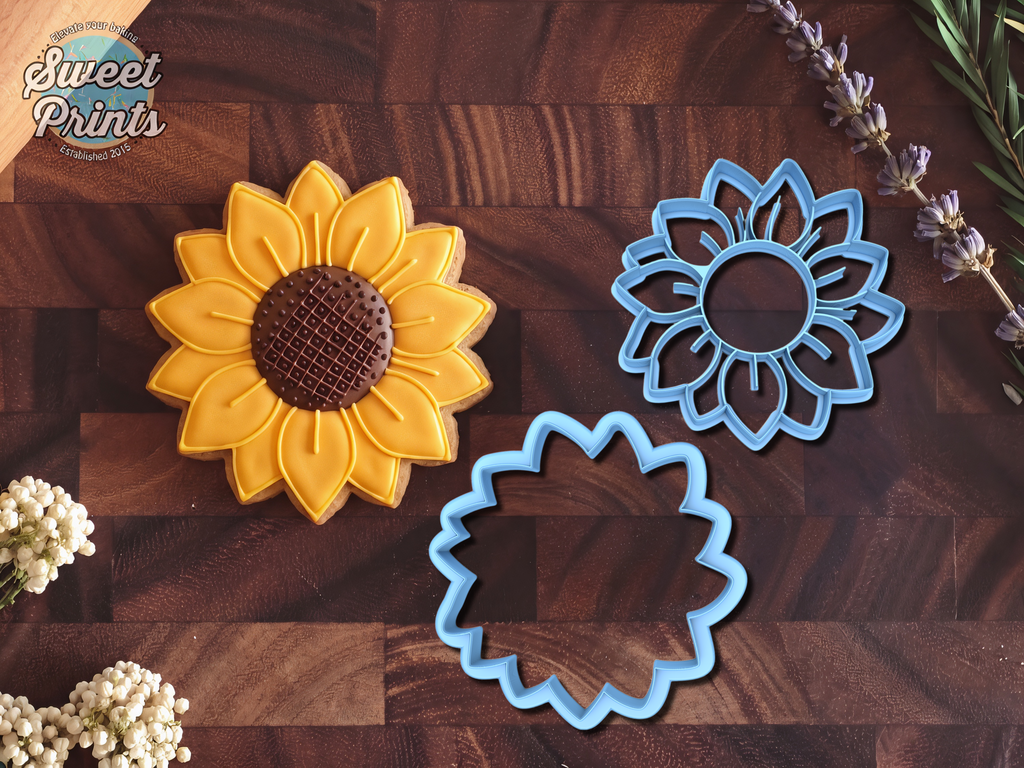 Set of 2 Sunflower/Daisy Cookie Cutters/Dishwasher Safe
