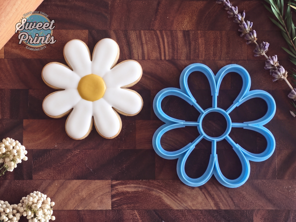 Daisy Cookie Cutter/Dishwasher Safe