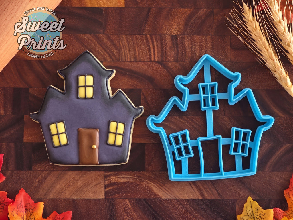 Haunted House Cookie Cutter/Dishwasher Safe