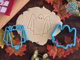 Flying Ghost Cookie Cutter with Press/Dishwasher Safe