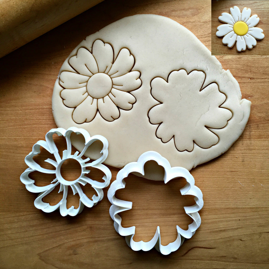 Set of Two 9 Petal Flower Cookie Cutters/Dishwasher Safe