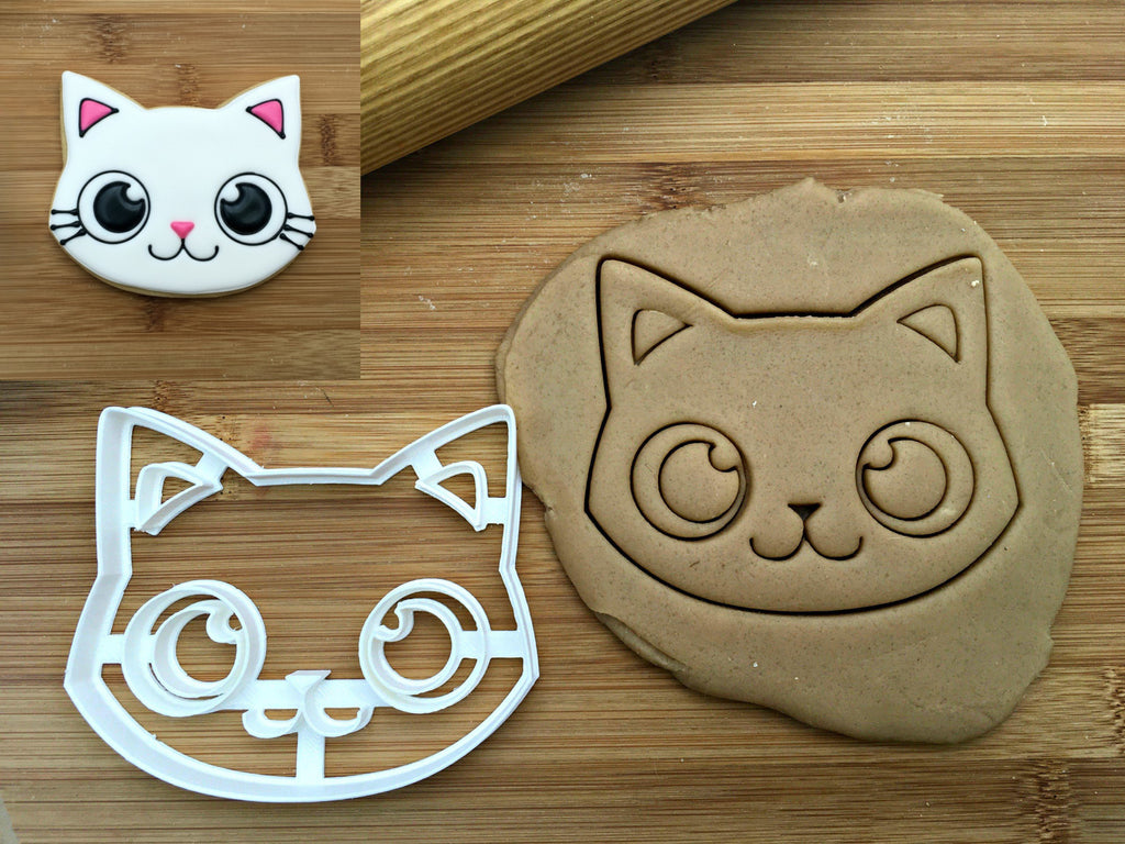 Cat Face Cookie Cutter/Dishwasher Safe