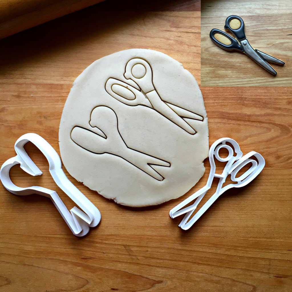 Set of 2 Scissors Cookie Cutters/Dishwasher Safe