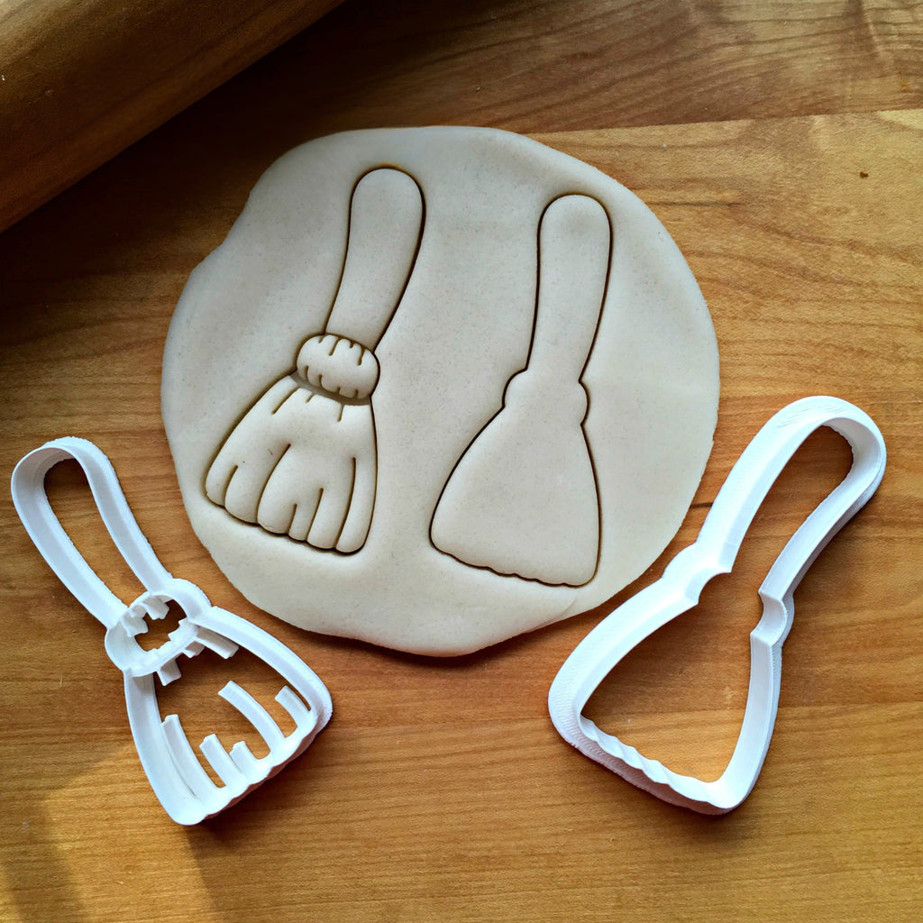 Set of 2 Broom Cookie Cutters/Dishwasher Safe