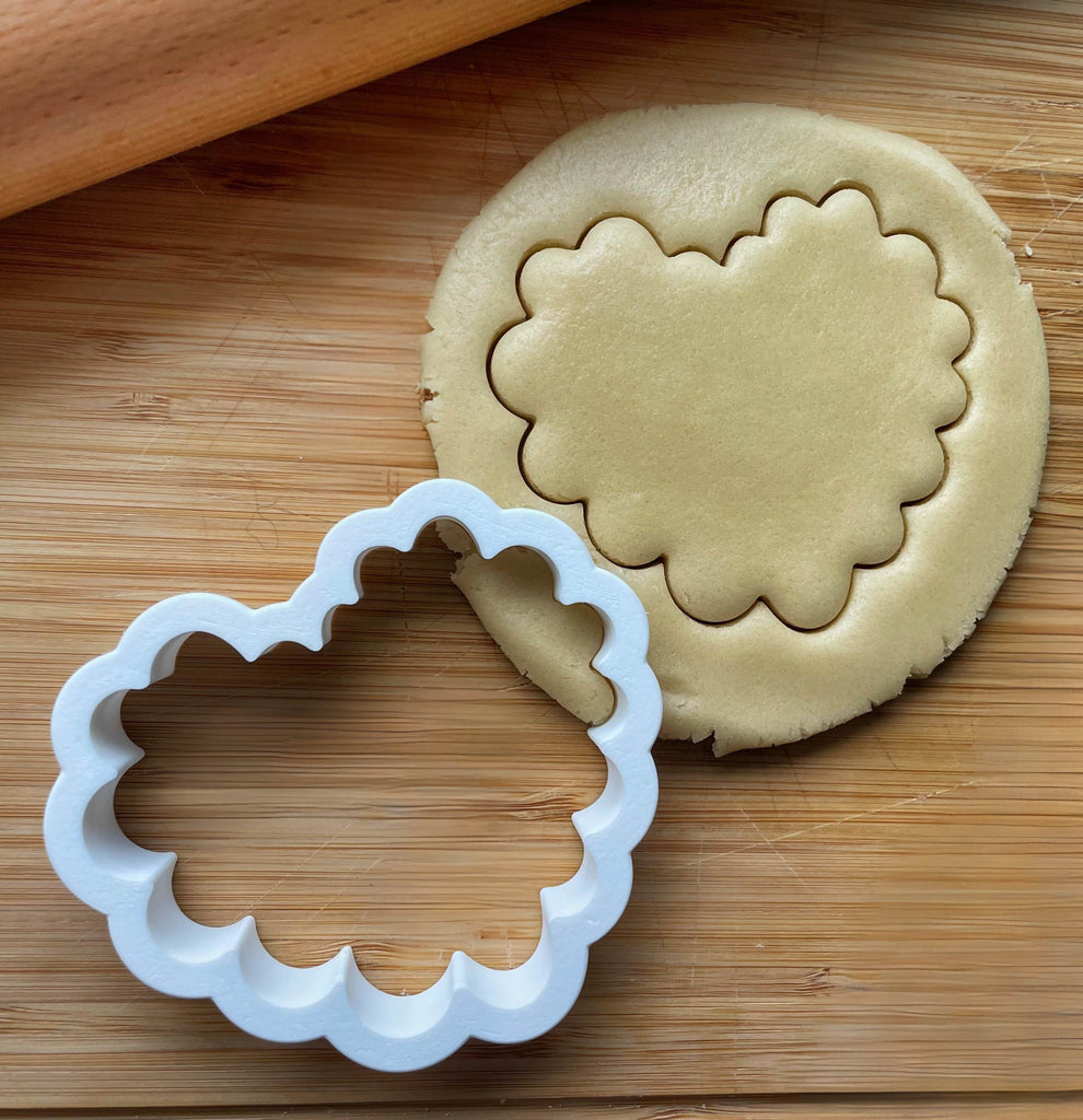 Lacey Heart Cookie Cutter/Dishwasher Safe