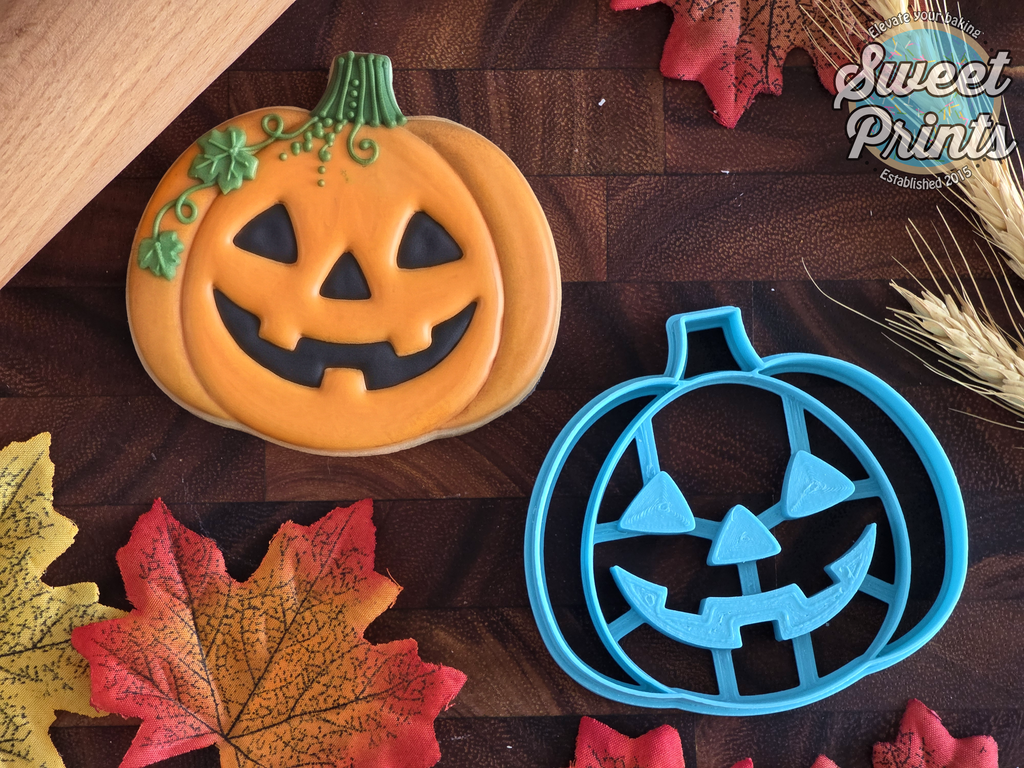 Jack-O-Lantern Cookie Cutter/Dishwasher Safe