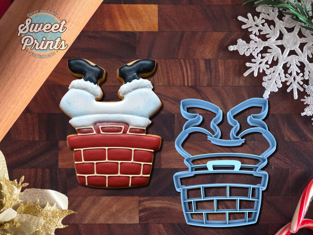 Santa in Chimney Cookie Cutter/Dishwasher Safe