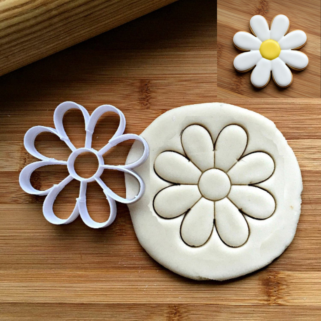 Daisy Cookie Cutter/Dishwasher Safe