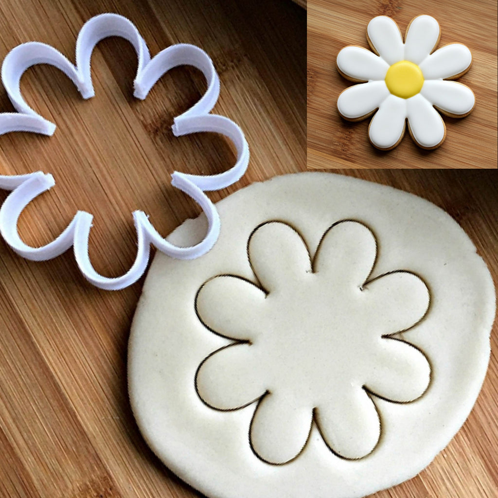 Daisy Cookie Cutter/Dishwasher Safe