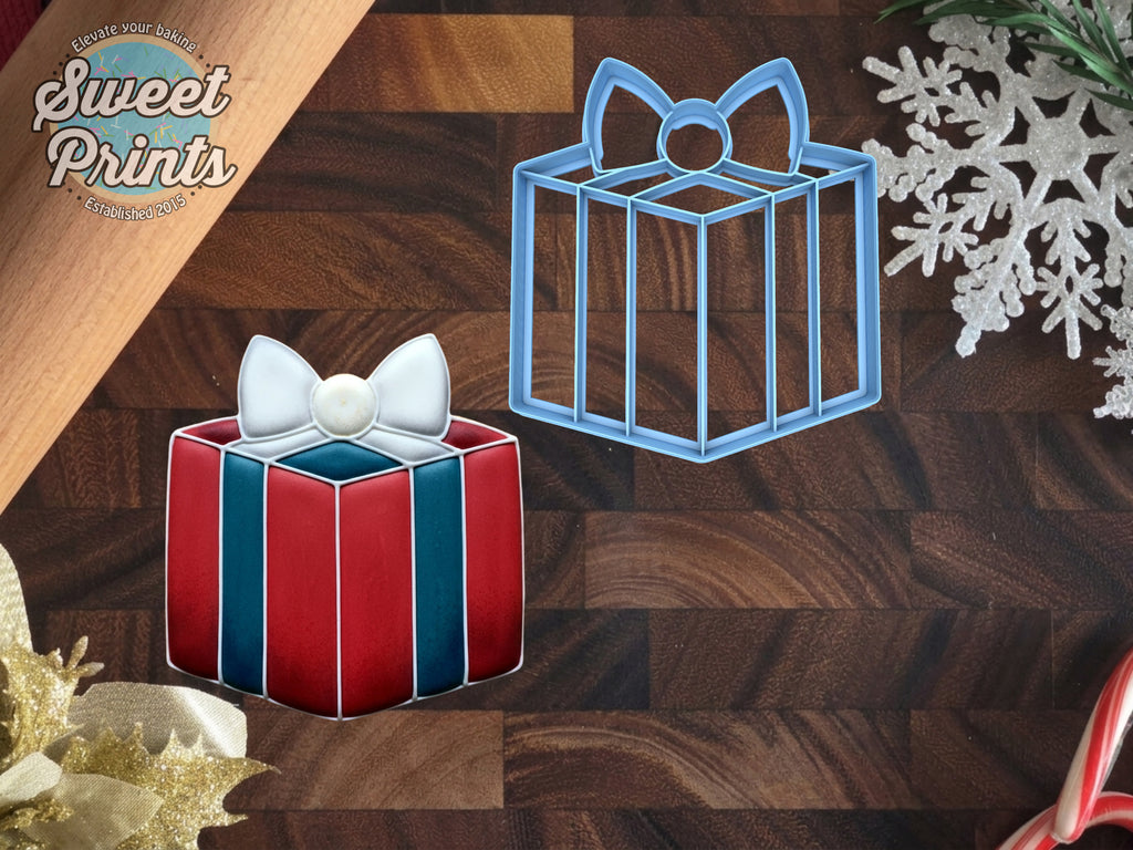 Present/Gift Cookie Cutter/Dishwasher Safe
