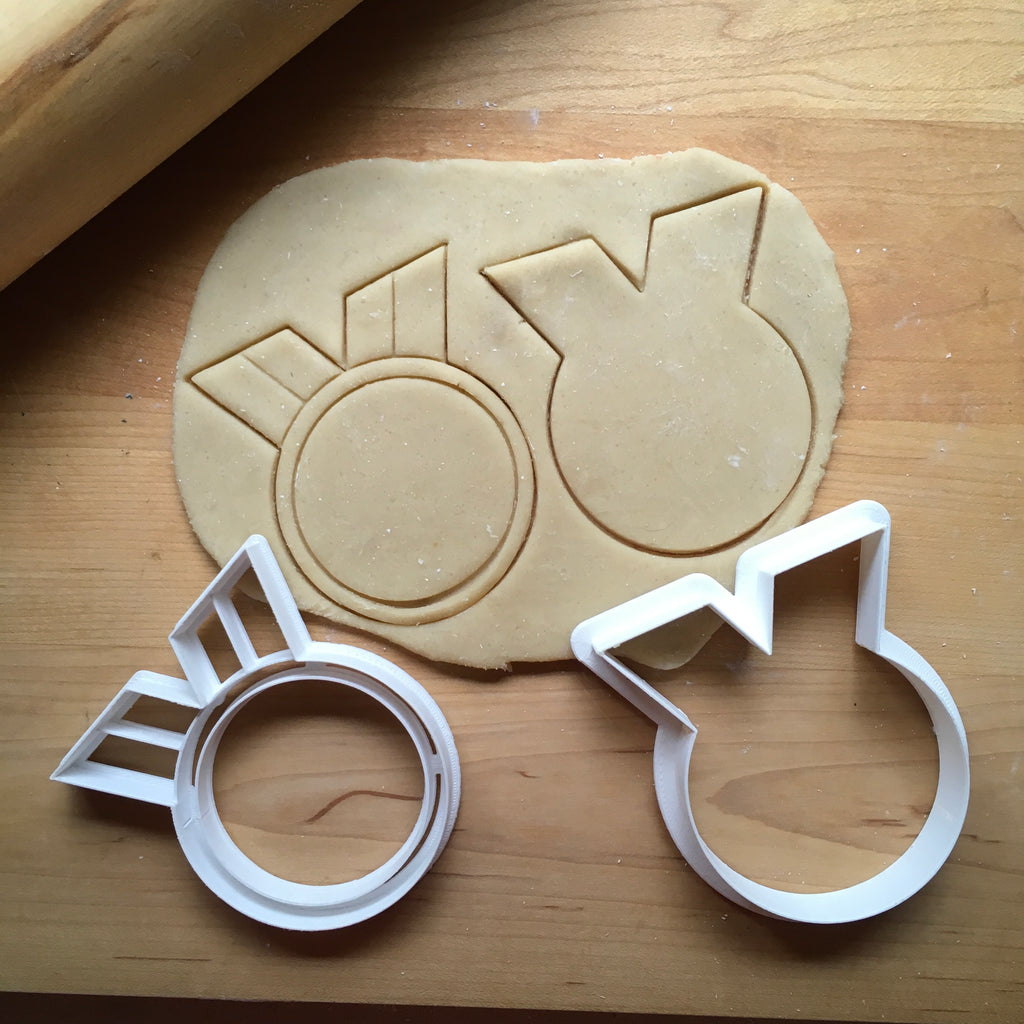 Set of 2 Award Medal Cookie Cutters/Dishwasher Safe