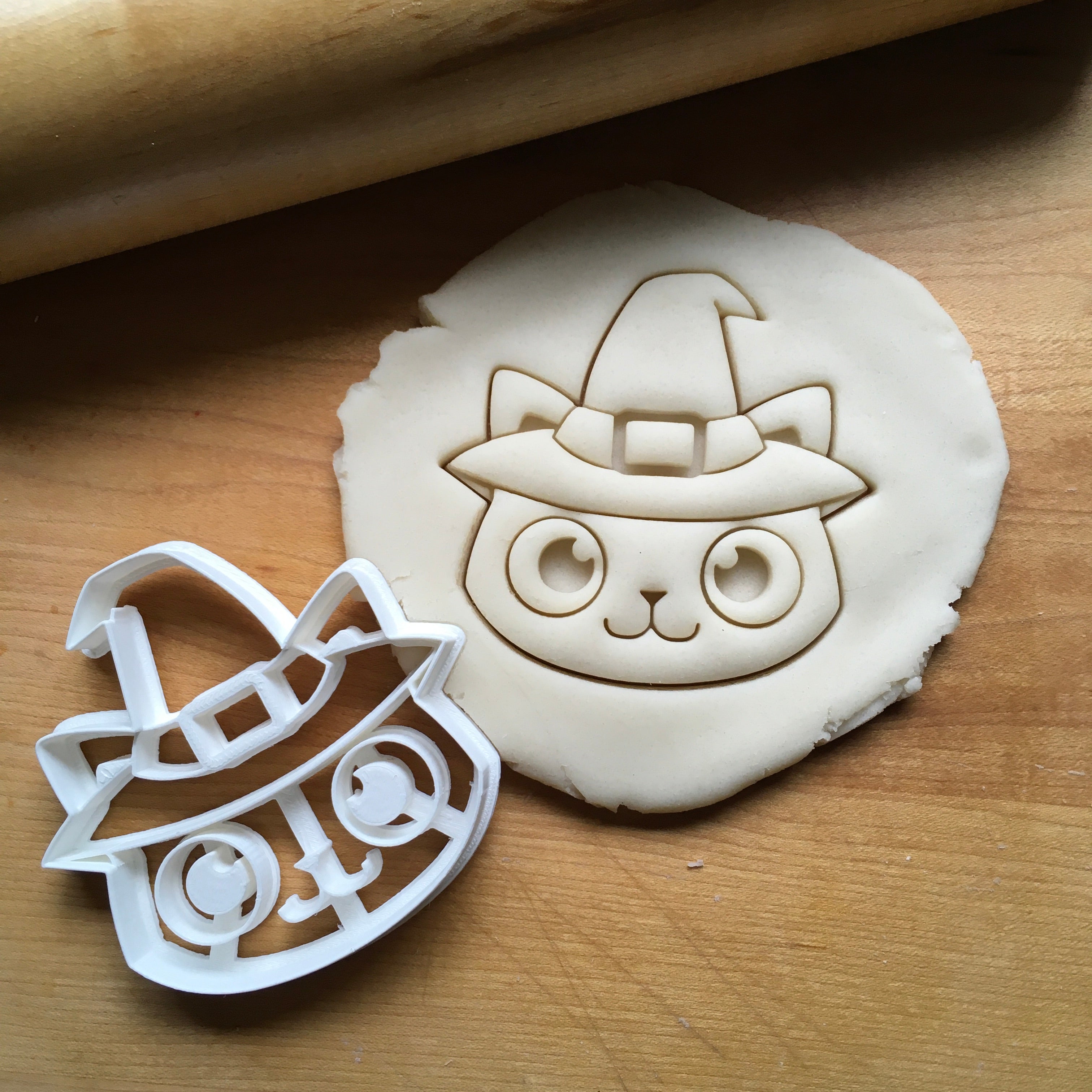 Cat Witch Cookie Cutter/Dishwasher Safe
