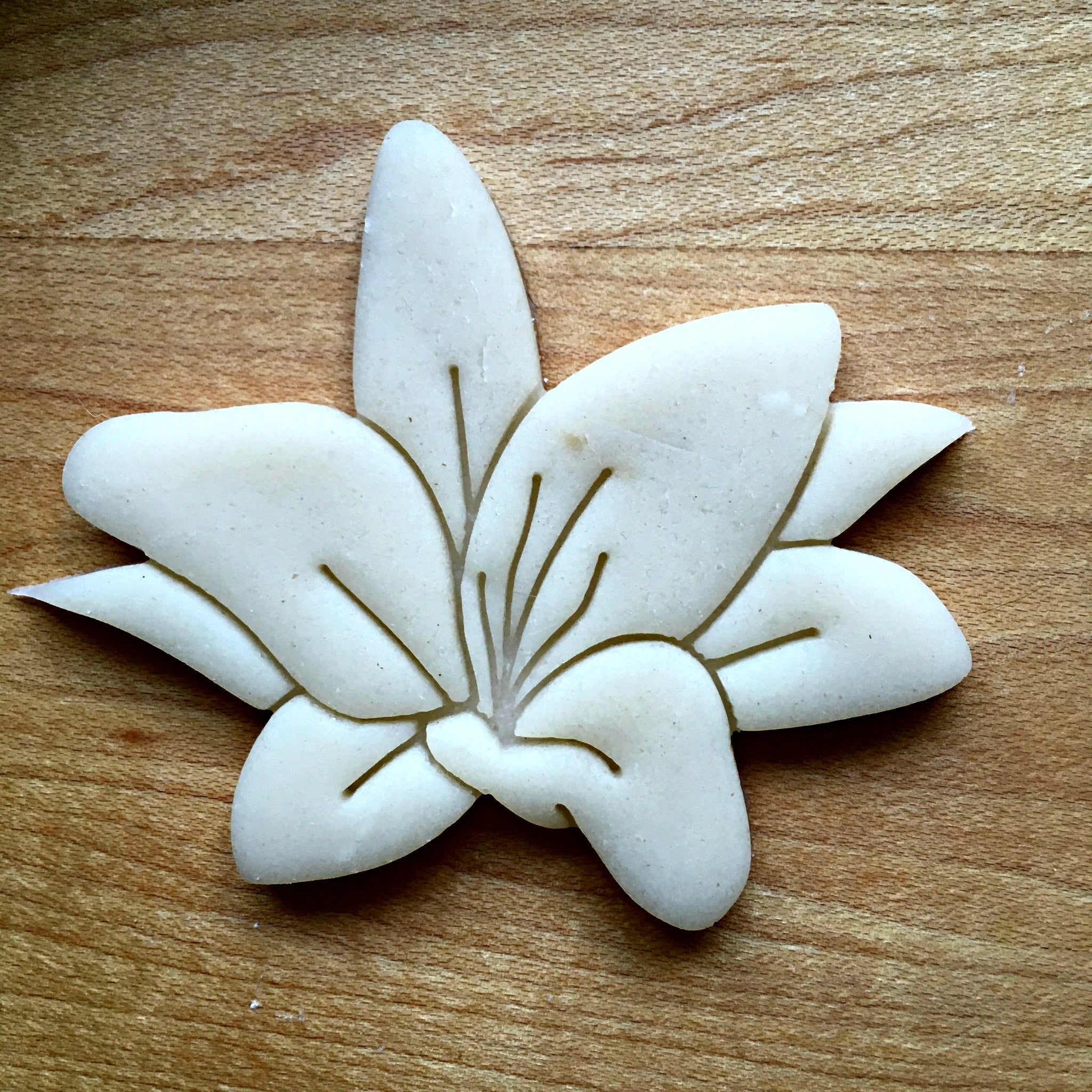 white lily biscuit cutter Lily Cookie Cutter/Dishwasher Safe