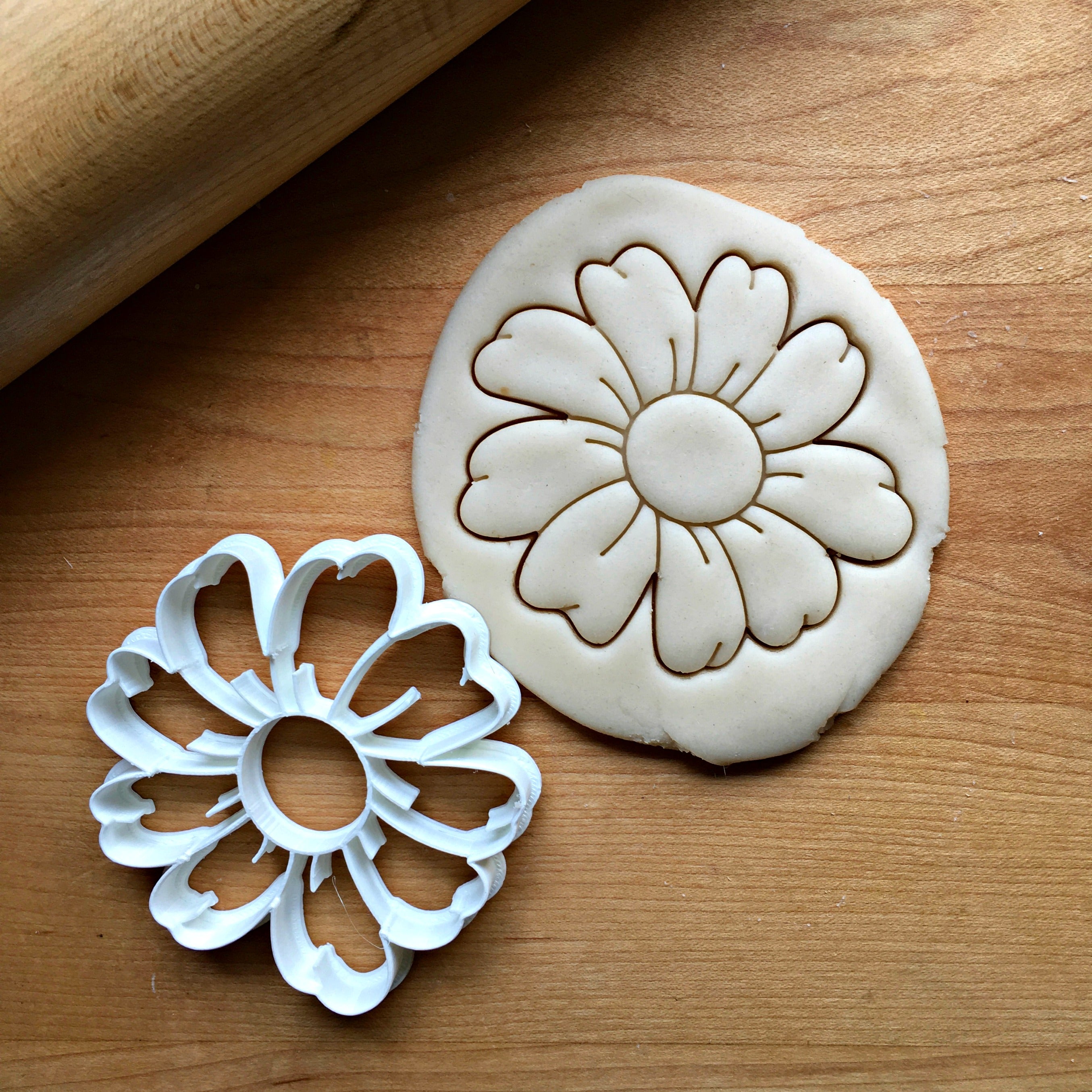 9 Petal Flower Cookie Cutter/Dishwasher Safe