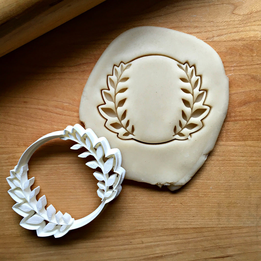 Leaf Circle Cookie Cutter/Dishwasher Safe