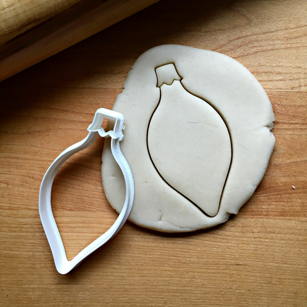 Bulb Ornament Cookie Cutter/Dishwasher Safe