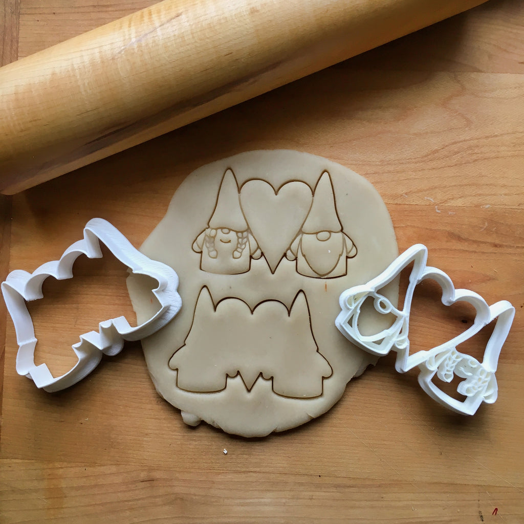 Set of 2 Sweetheart Gnome Cookie Cutters/Dishwasher Safe