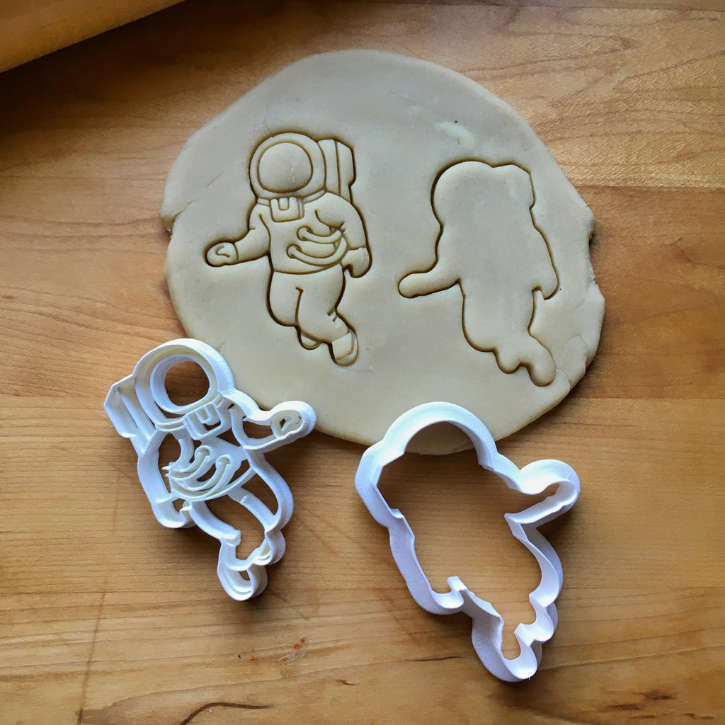 Set of 2 Astronaut Cookie Cutters/Dishwasher Safe