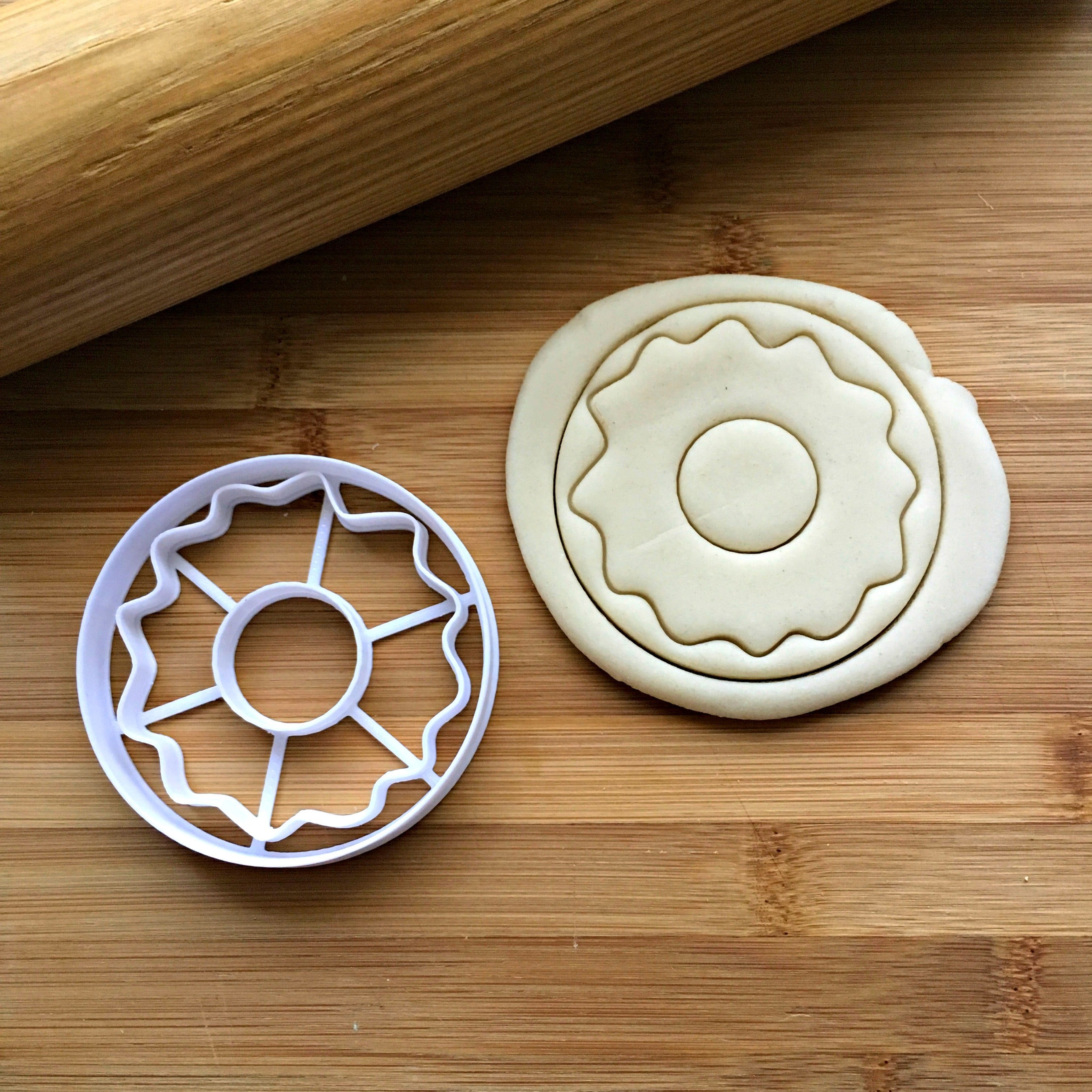 Donut Cookie Cutter/Creates a Center Imprint/Dishwasher Safe