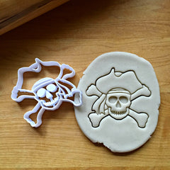 Skull and Cross Bones Cookie Cutter/Dishwasher Safe