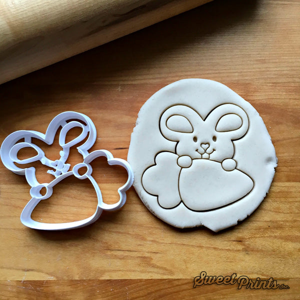 thumbnail image 2 of Bunny And Carrot Frame Cookie Cutter/Dishwasher Safe 2 of 10