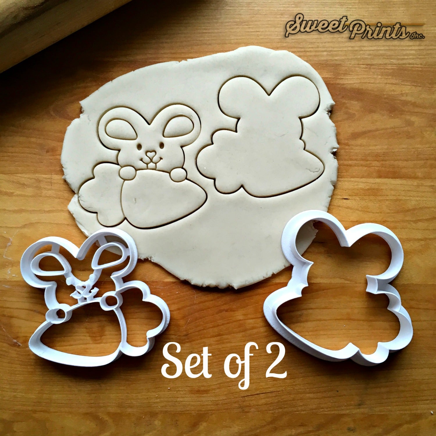 Set of 2 Bunny and Carrot Frame Cookie Cutters/Dishwasher Safe