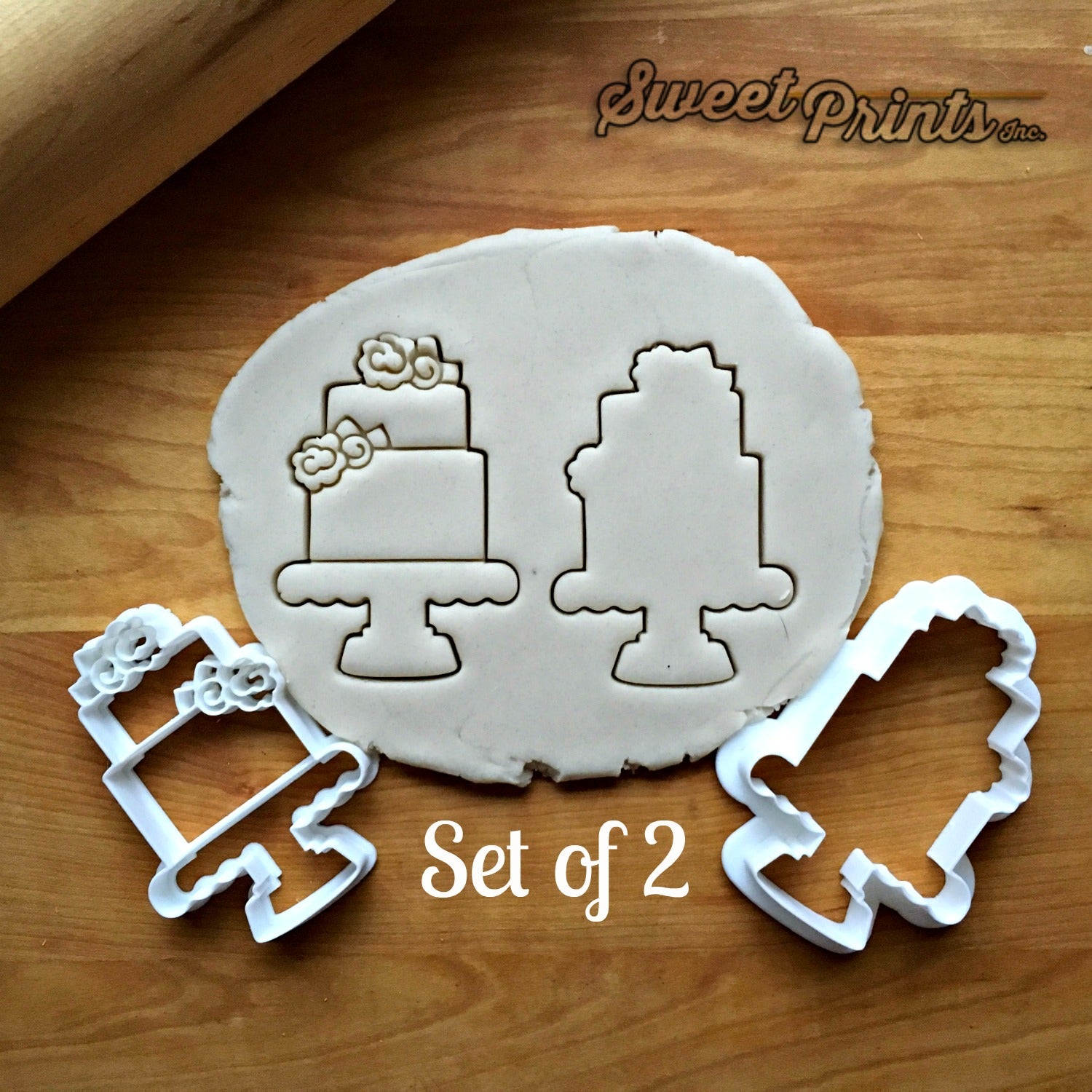 Set of 2 Tiered Cake with Flowers Cookie Cutters/Dishwasher Safe