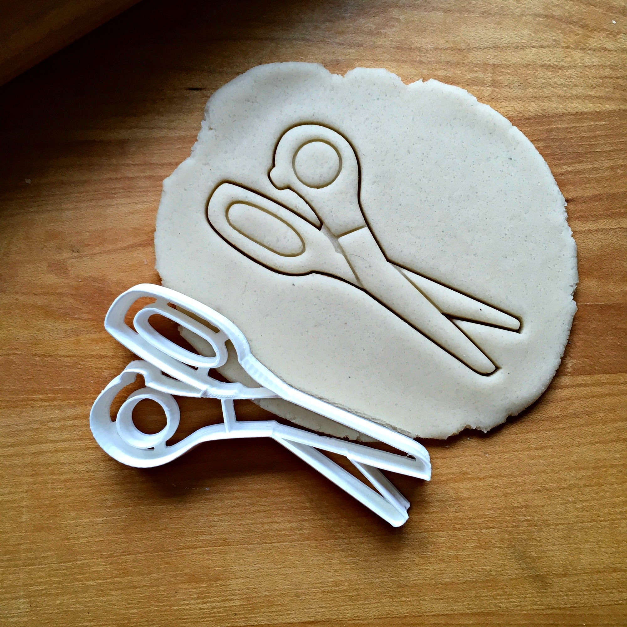 Scissor Cookie Cutter/Dishwasher Safe
