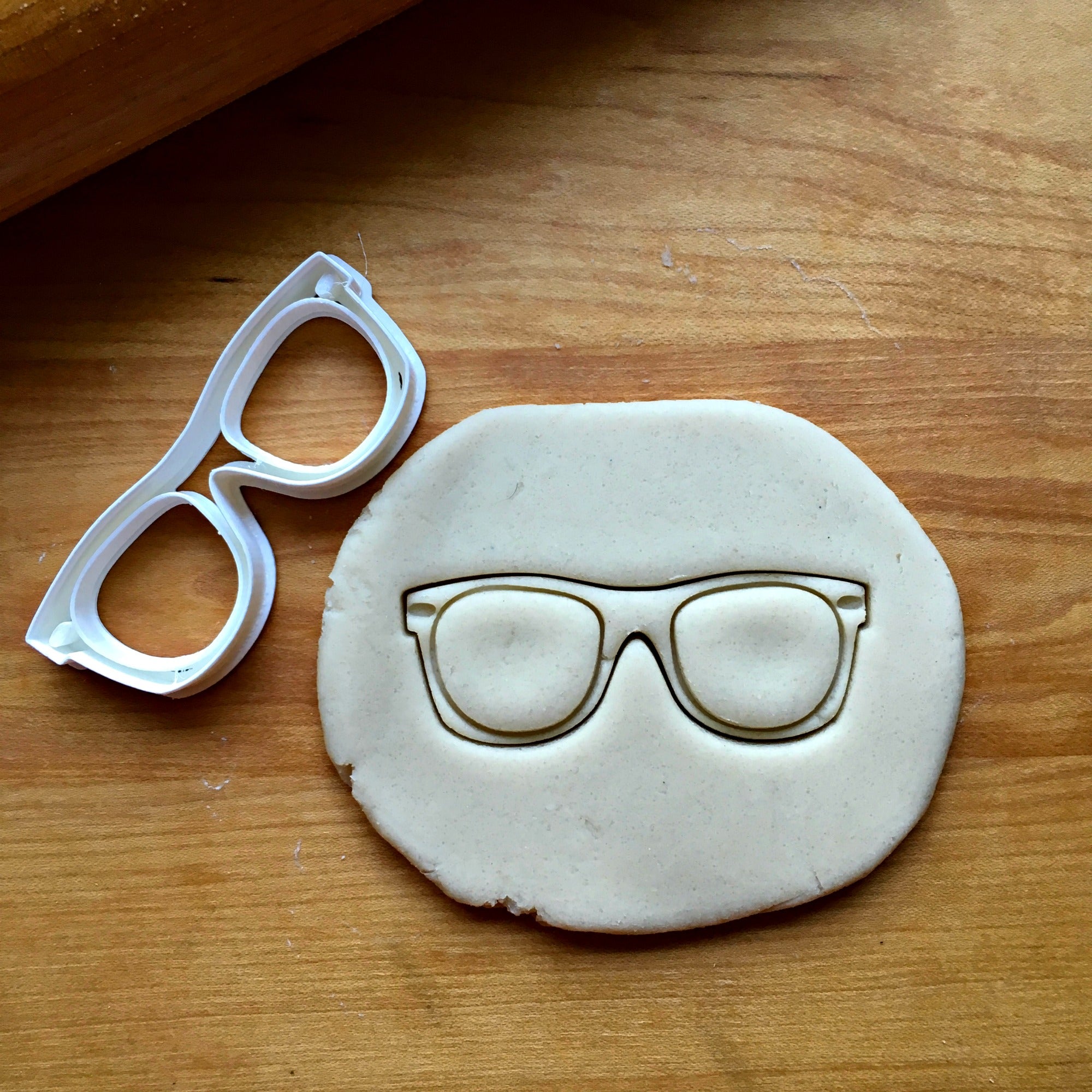 Retro Sunglasses Cookie Cutter/Dishwasher Safe
