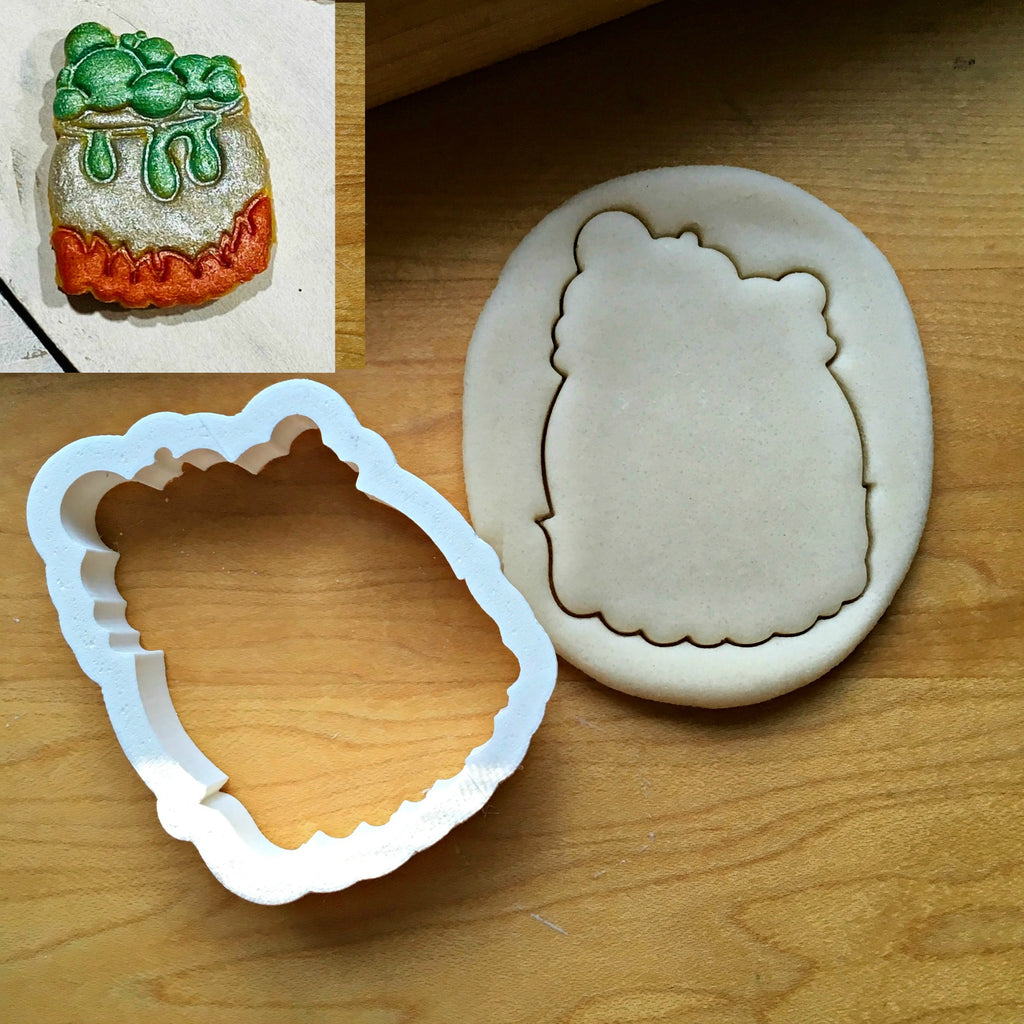 Boiling Cauldron Cookie Cutter/Dishwasher Safe