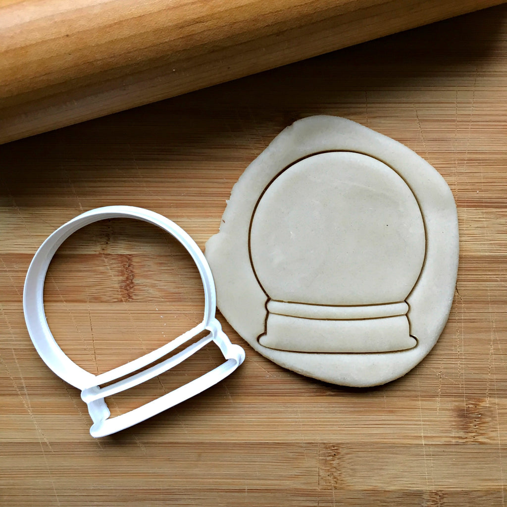 3.5" Snow Globe Cookie Cutter/Dishwasher Safe/Clearance