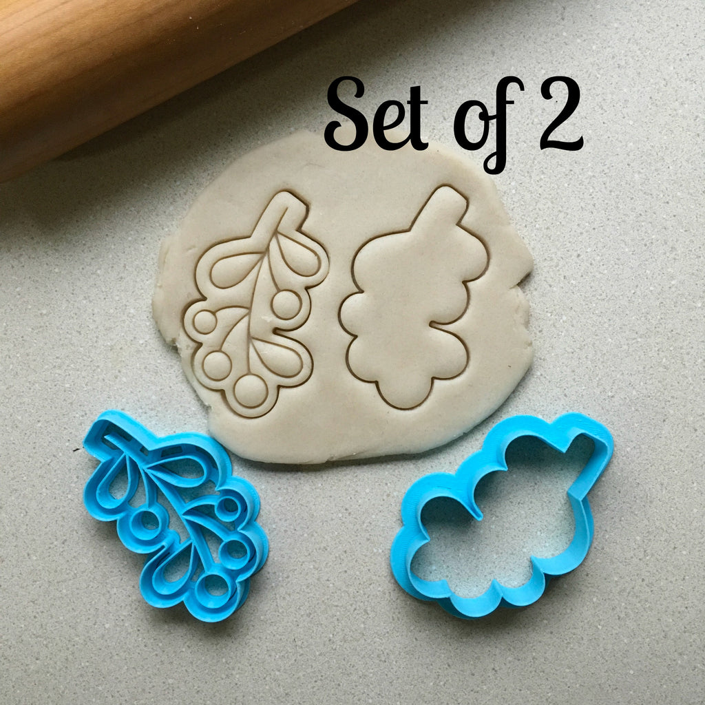 Set of 2 Mistletoe Cookie Cutters/Dishwasher Safe