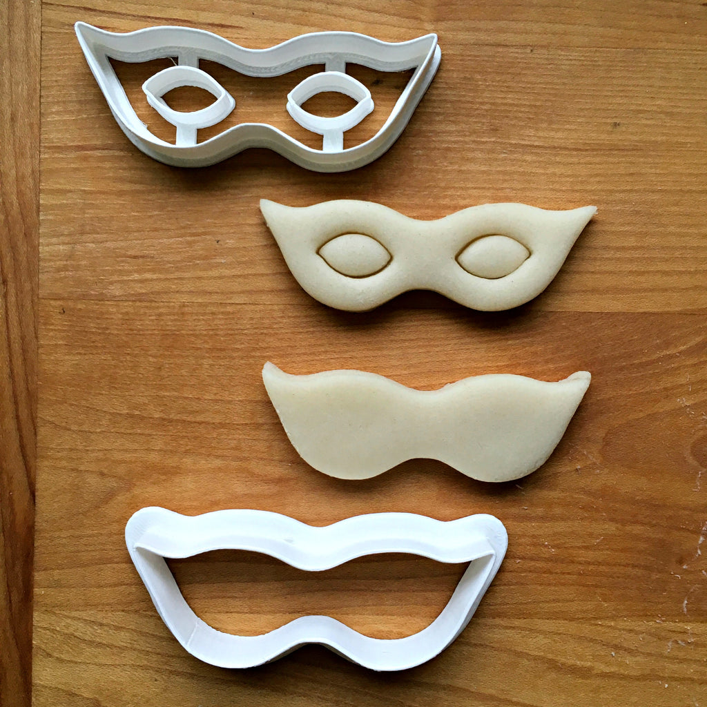 Set of 2 Masquerade Mask Cookie Cutters/Dishwasher Safe