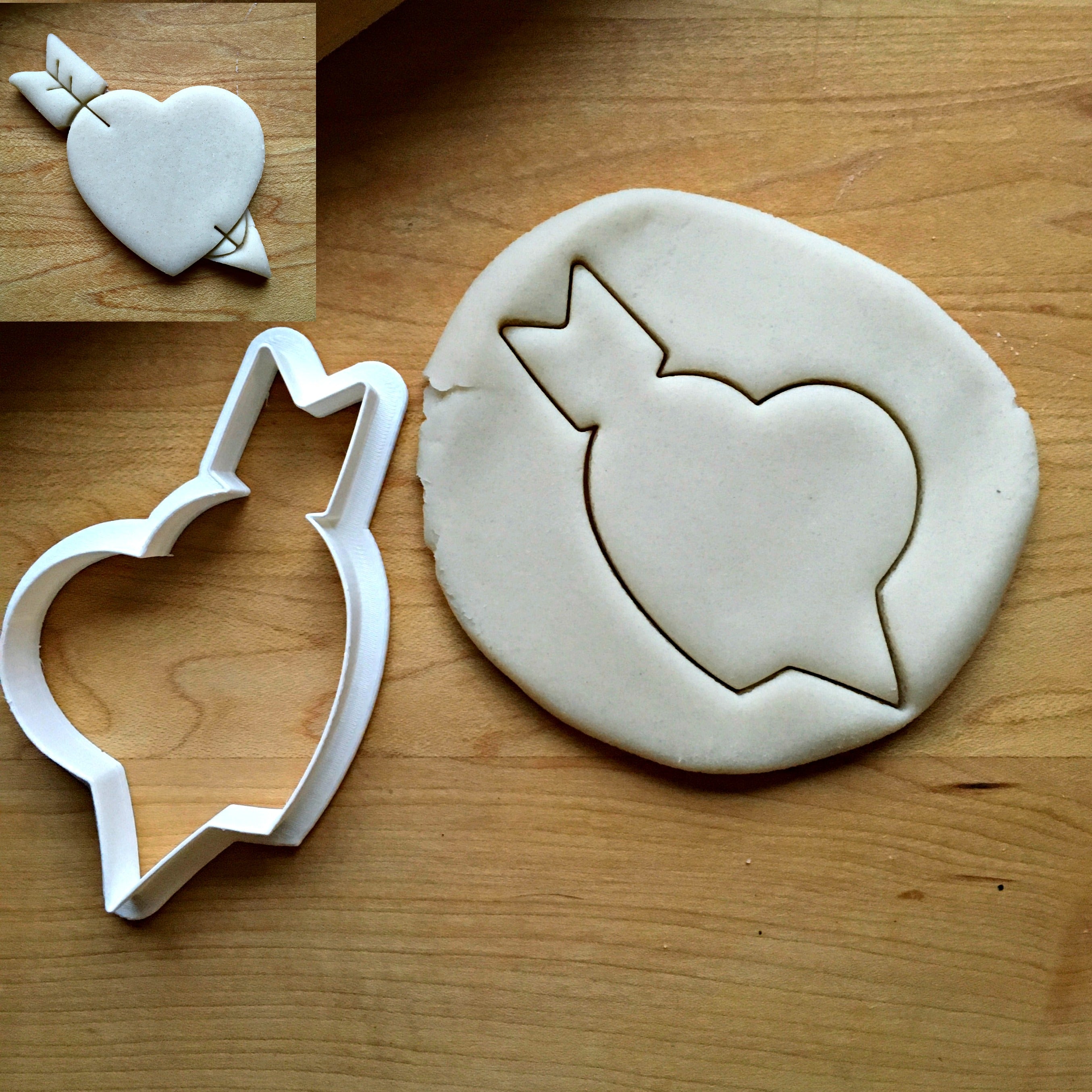 Heart with Arrow Cookie Cutter/Dishwasher Safe
