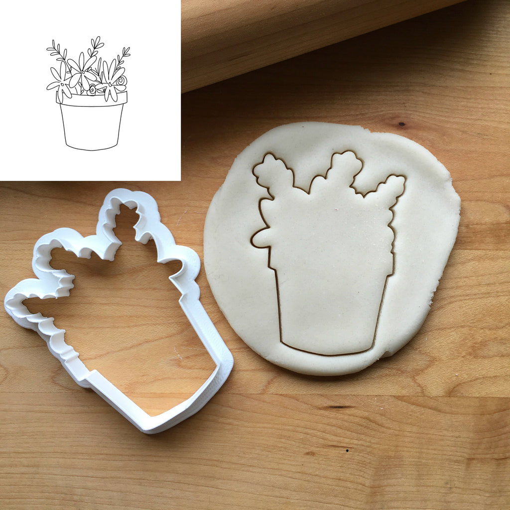 Flower Pot Cookie Cutter/Dishwasher Safe/Template Included