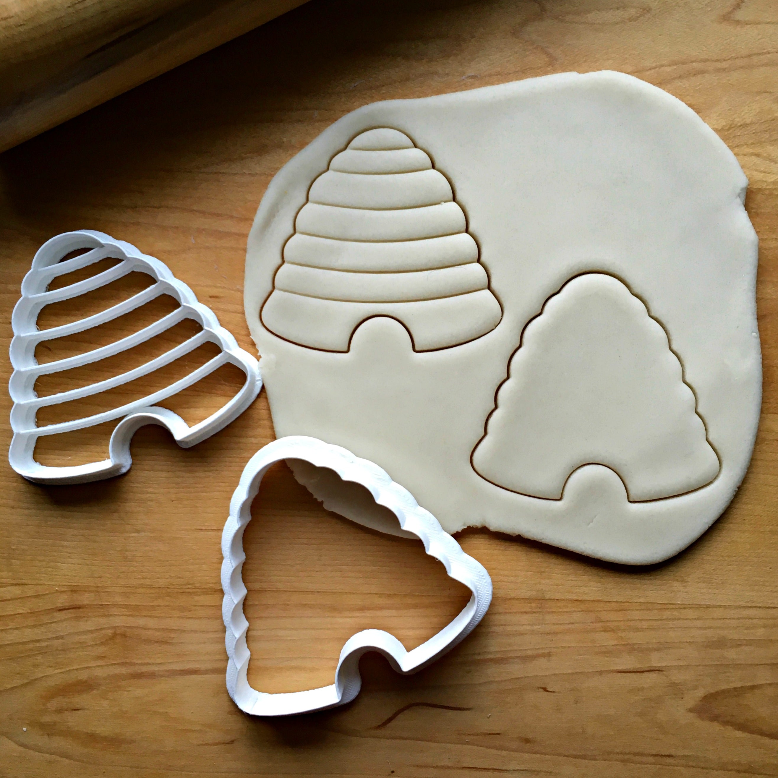 Set of 2 Bee Hive Cookie Cutters/Dishwasher Safe