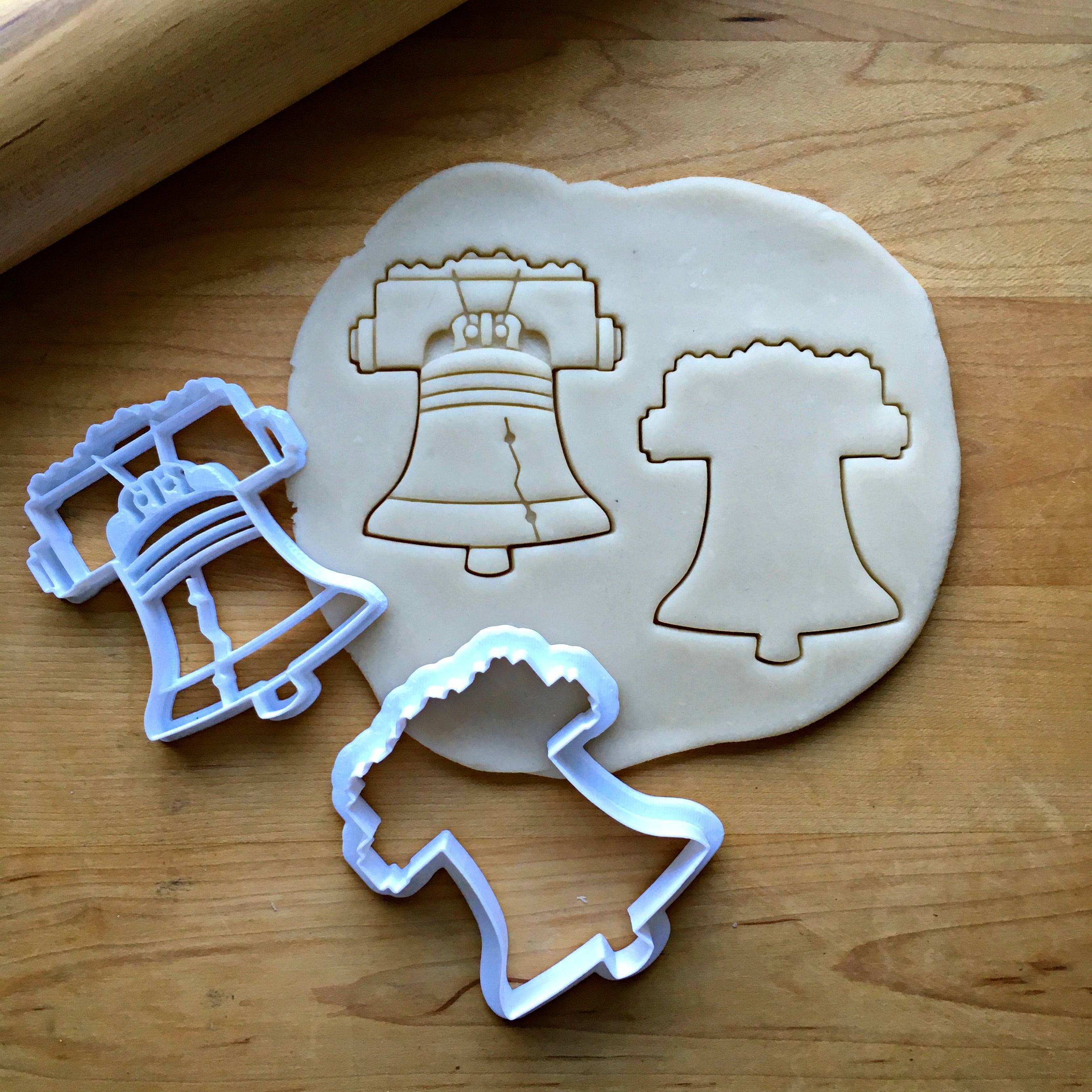 Set of 2 Liberty Bell Cookie Cutters/Dishwasher Safe