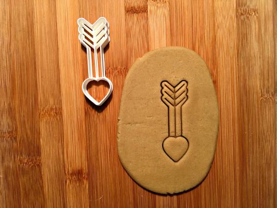 Heart Arrow Cookie Cutter/Dishwasher Safe