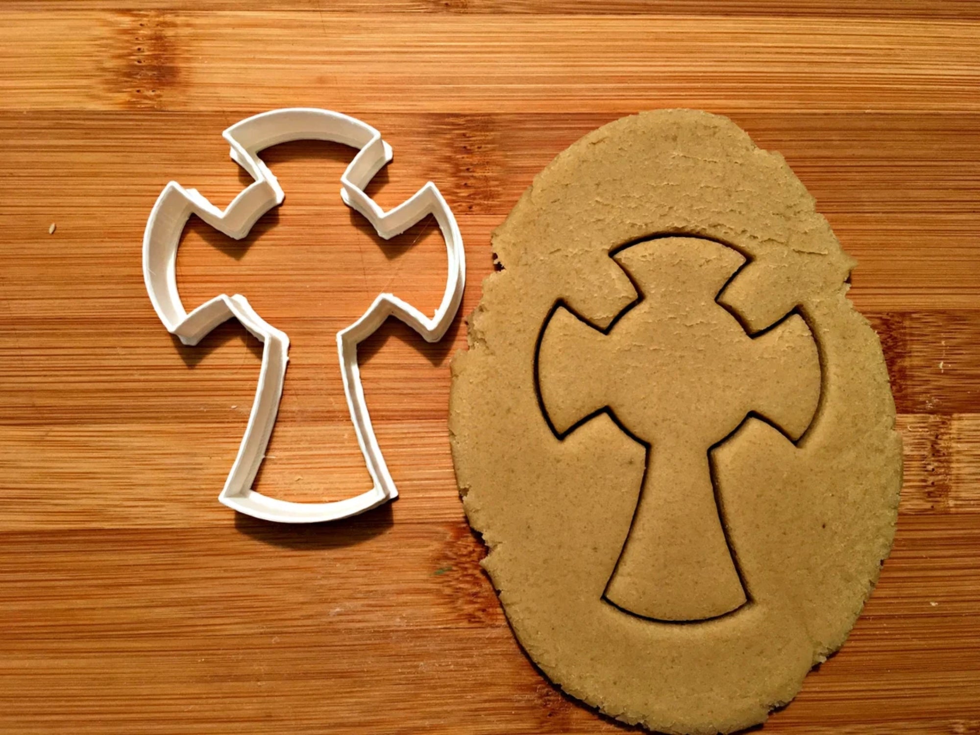 Celtic Cross Cookie Cutter/Dishwasher Safe