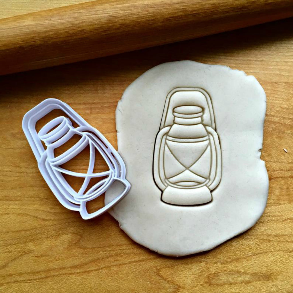 Lantern Cookie Cutter/Dishwasher Safe