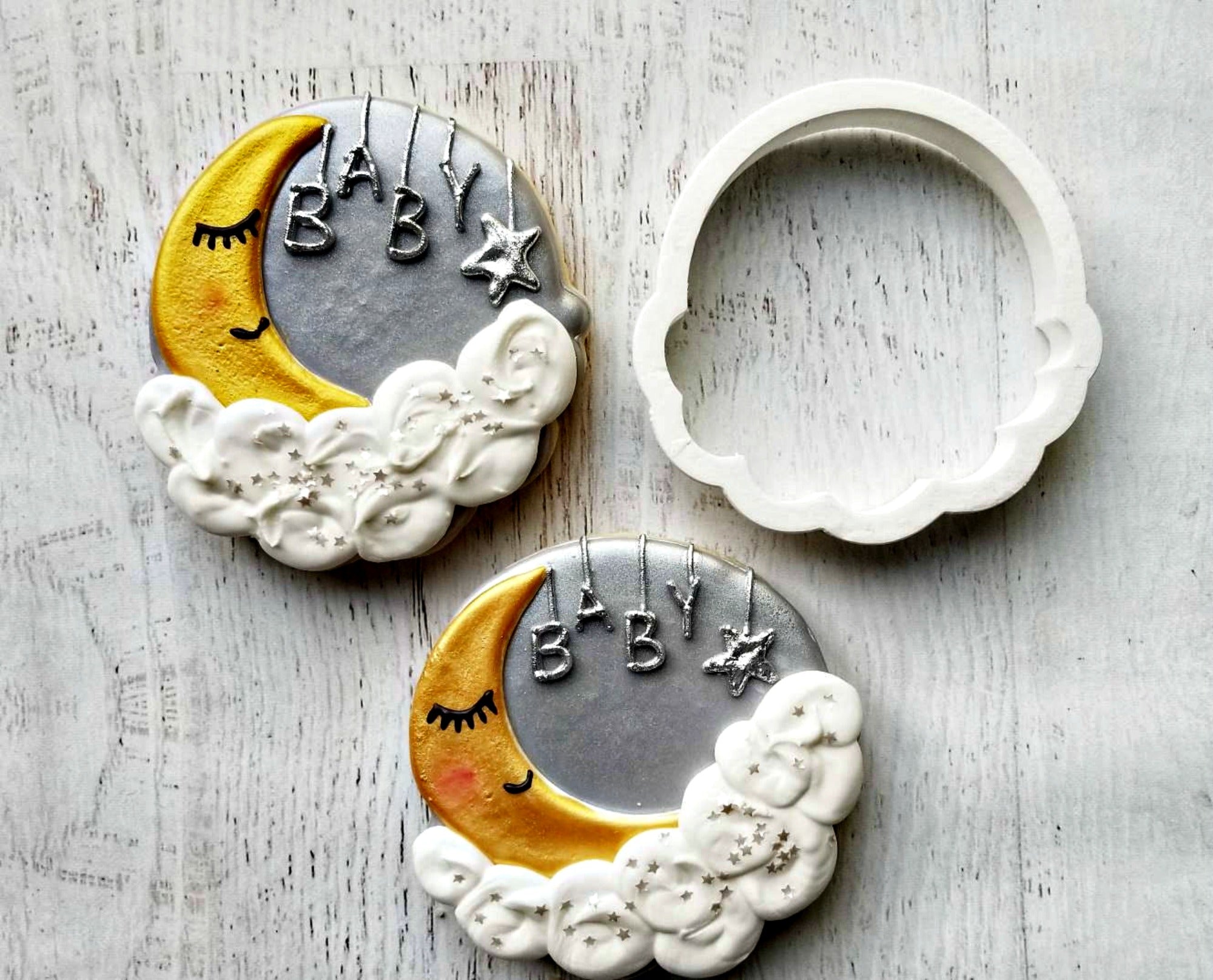 thumbnail image 2 of Naps3D Moon Face Cookie Cutter – 3 Sizes, White Plastic, For Fondant & Biscuit – UK Made 2 of 3