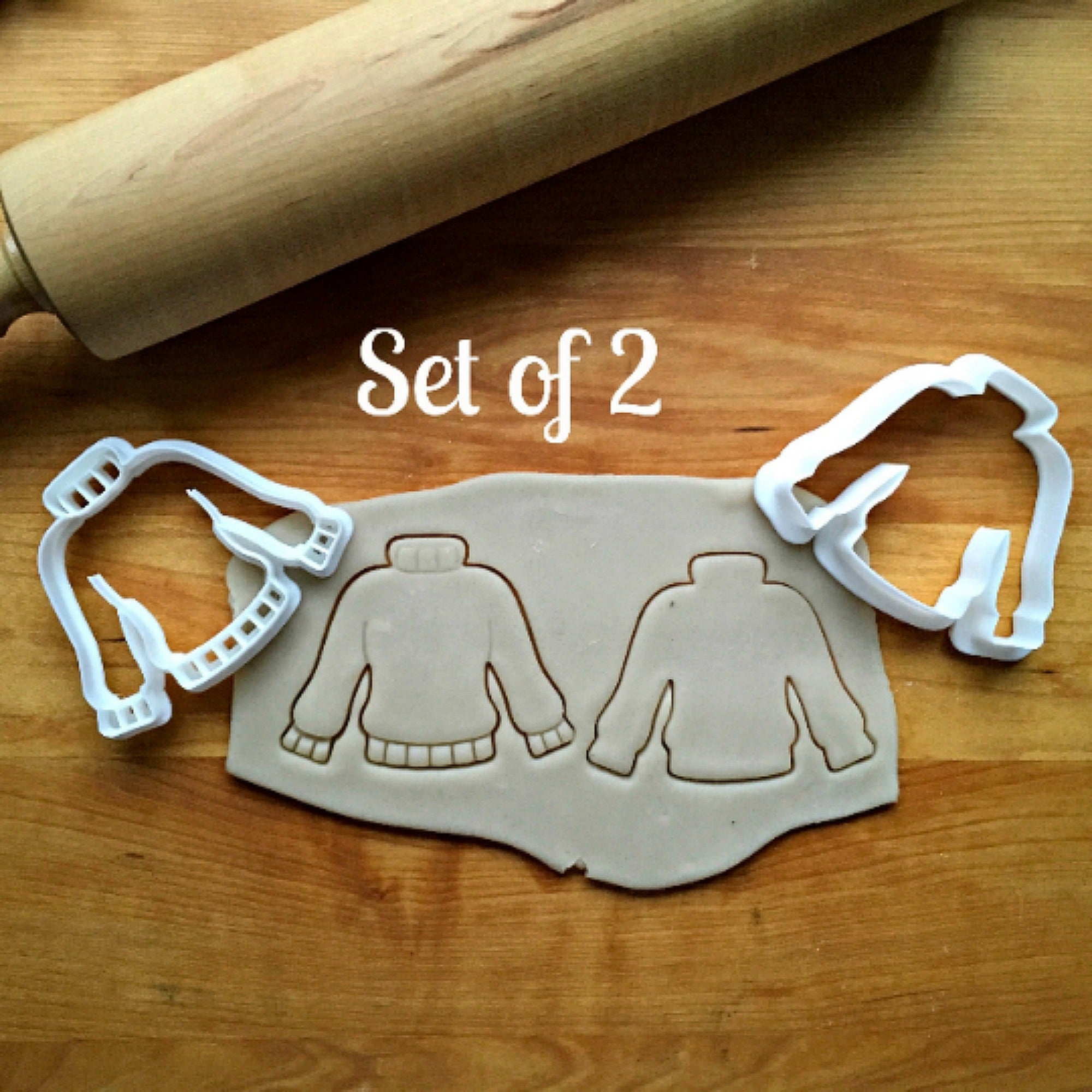 Set of 2 Sweater Cookie Cutters/Dishwasher Safe