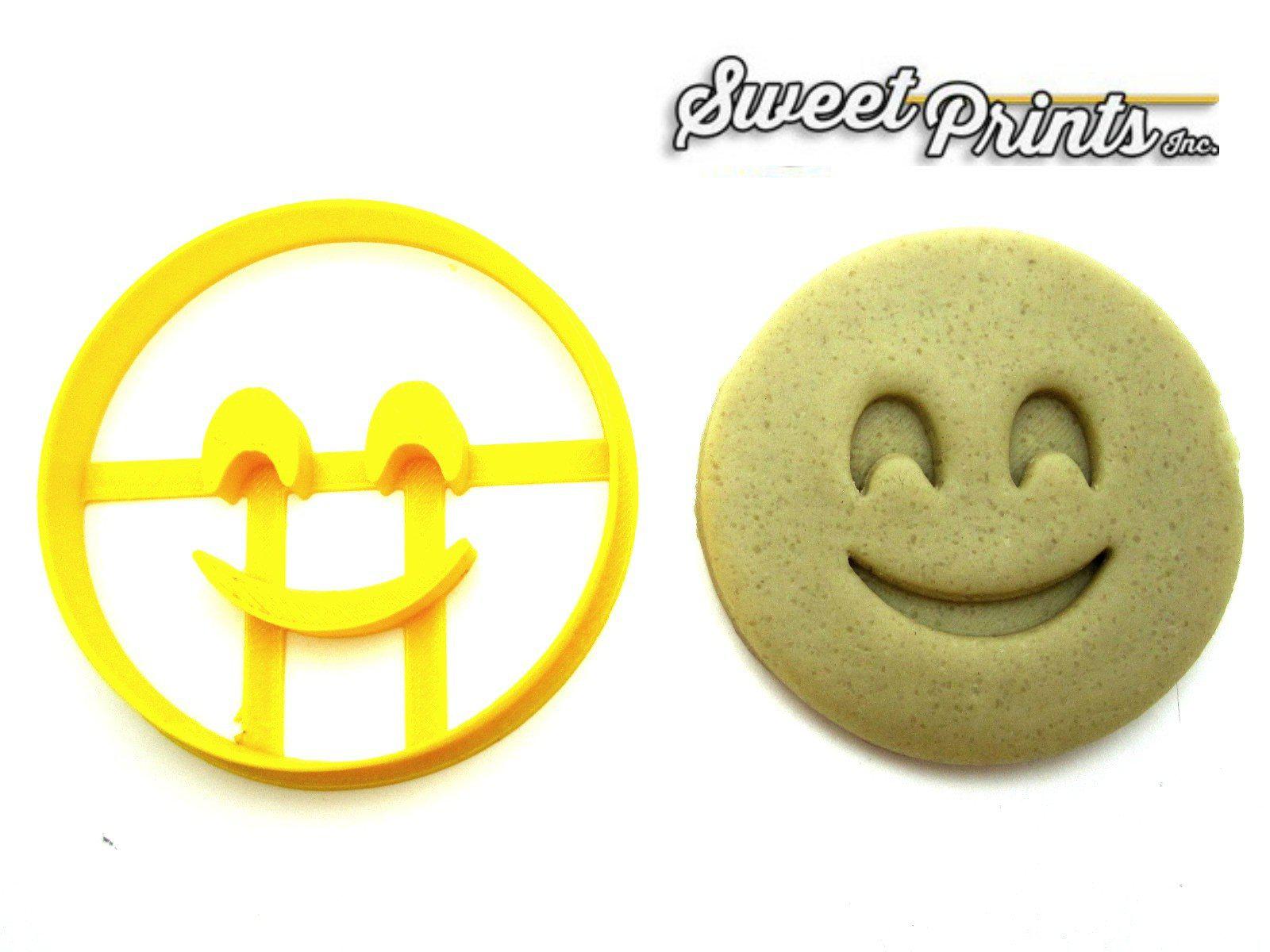 Smiling Face Emoji Cookie Cutter