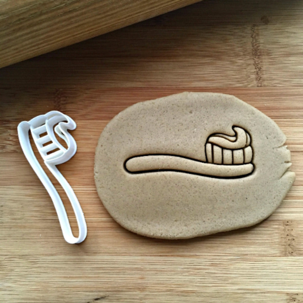 Toothbrush with Paste Cookie Cutter/Dishwasher Safe